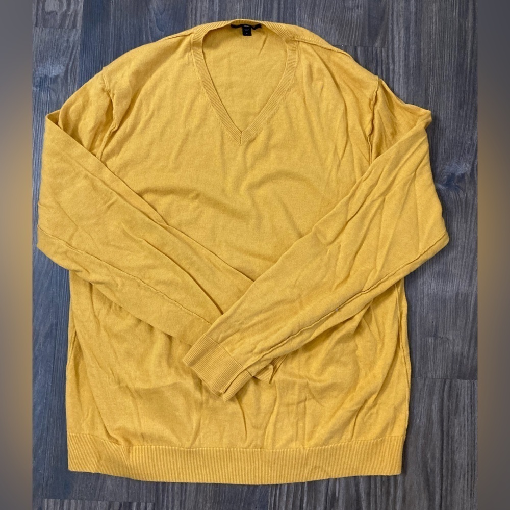 GAP‎ Men’s Large Yellow V-neck Sweater